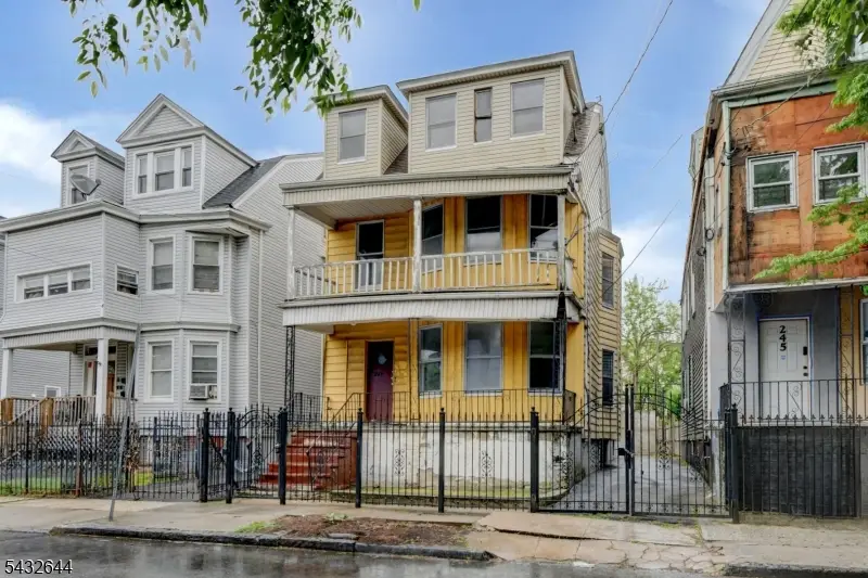 249 4th St, Newark, NJ 07107 - #2