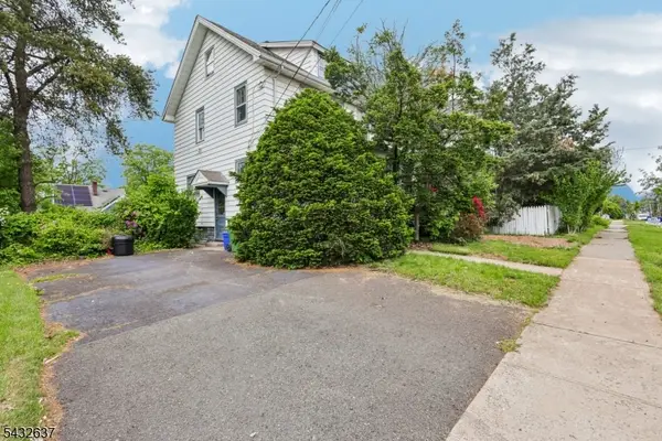 326 Thompson Ave, Roselle Boro, NJ 07203