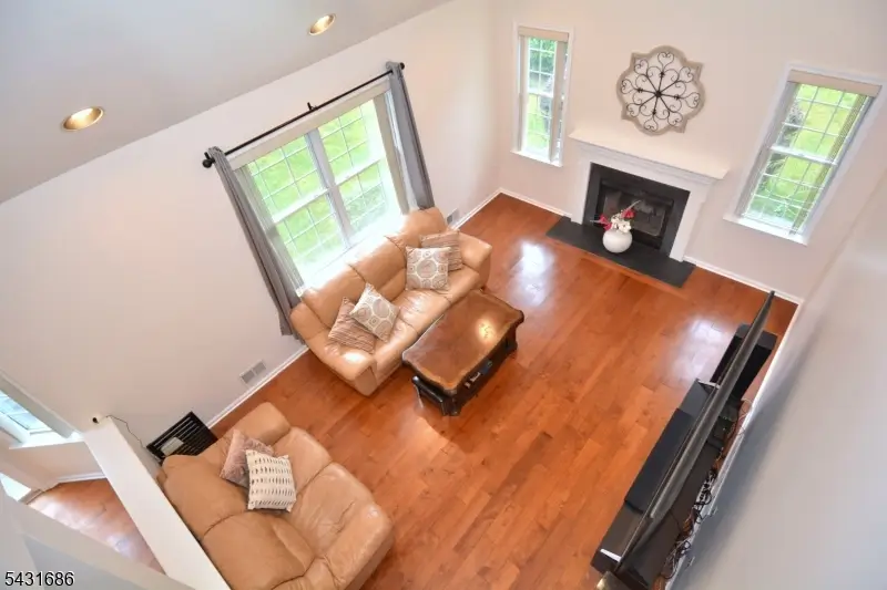 22 Muirhead Ct, Belle Mead, NJ 08502 - #3