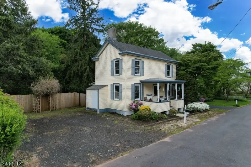 44 Elm St, Franklin, NJ 08873 - #3