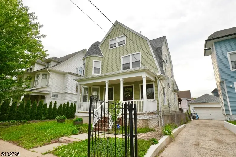 566 Highland Ave, Newark, NJ 07104 - #2
