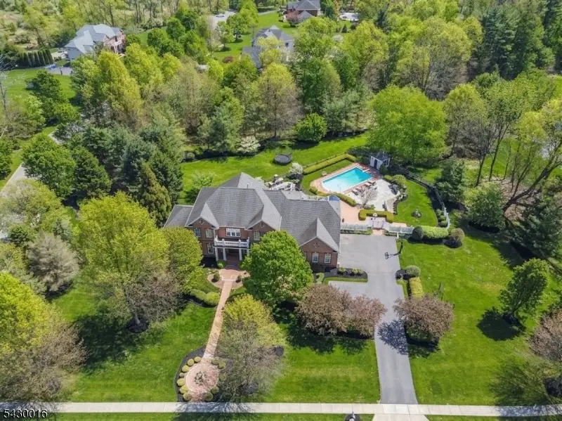 1 Buckeye Ln, Raritan, NJ 08822 - #1
