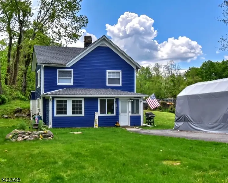 42 Kanouse Rd, Newfoundland, NJ 07480 - #1