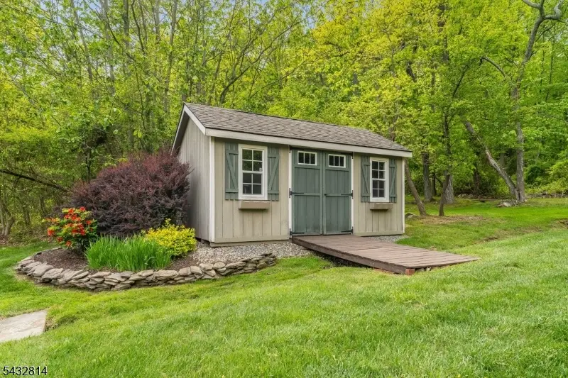 4 Drake Ct, Holland, NJ 08848 - #3
