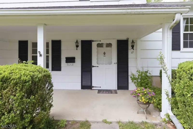 17 Symor Dr, Morris, NJ 07960 - #3