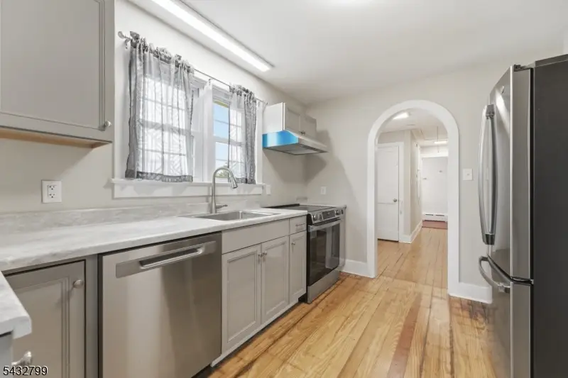 6 Highland Ave, Flemington, NJ 08822 - #3