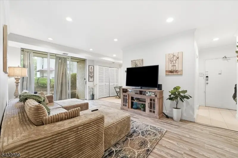 456D River Rd, Nutley, NJ 07110 - #2