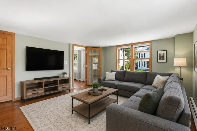 415 Village Rd, West Windsor, NJ 08551 - #3