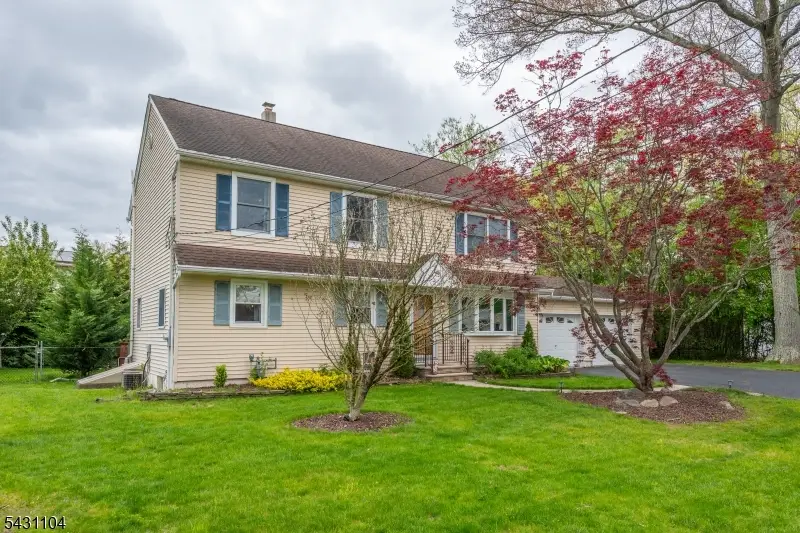 6 Madoc Trl, Oak Ridge, NJ 07438 - #2