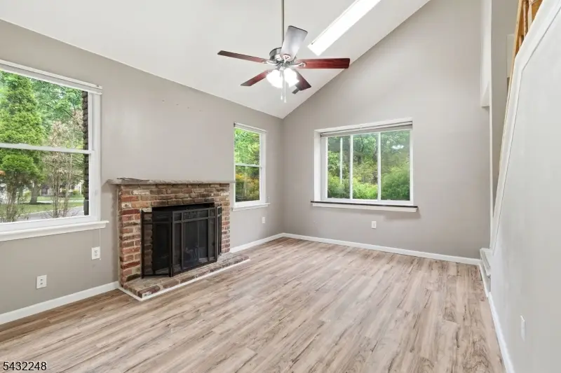 38 Cherrywood Dr, Franklin, NJ 08873 - #3