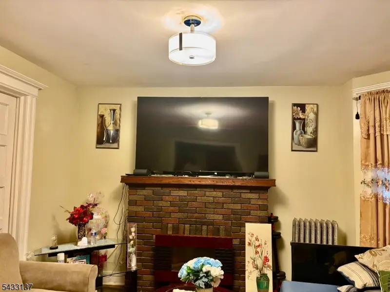 130 Shepard Ave, East Orange, NJ 07018 - #1