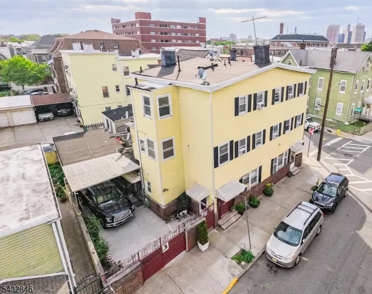 36 Wall St, Newark, NJ 07105 - #3