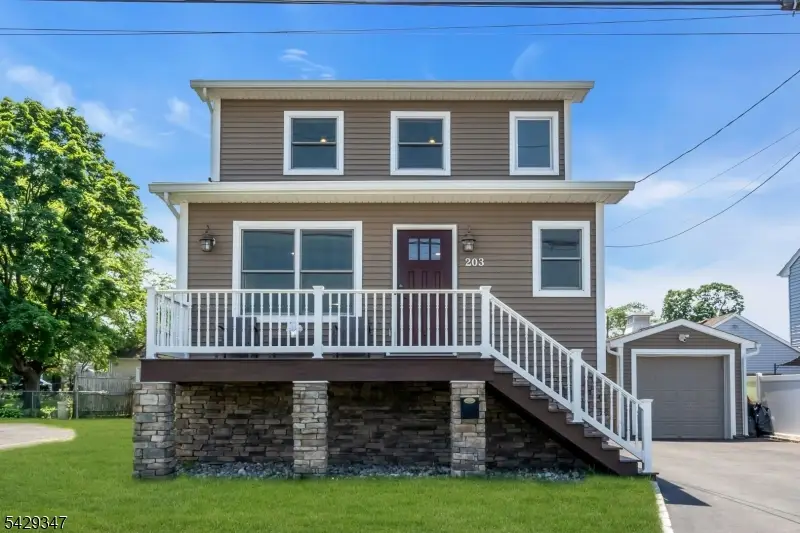 203 Jasinski Ave, Manville, NJ 08835 - #2