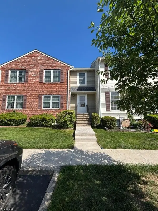 53 Boxgrove Pl, Franklin Twp., NJ 08873