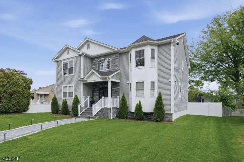 779 Roessner Dr, Union, NJ 07083 - #2