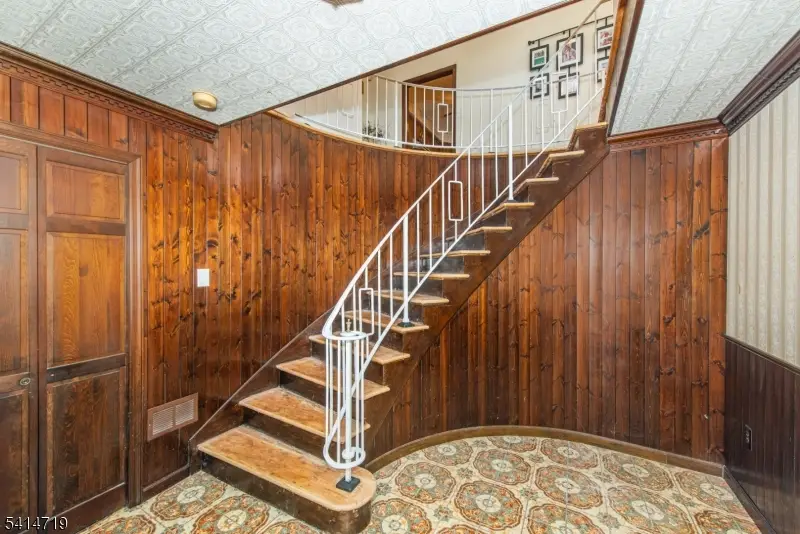 181 Center Grove Rd, Randolph, NJ 07869 - #2