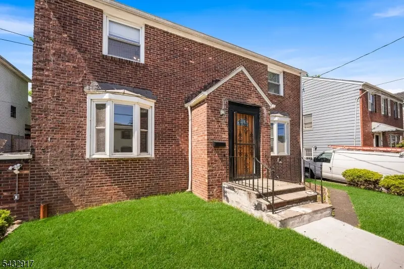 38 Webster St, Irvington, NJ 07111 - #2