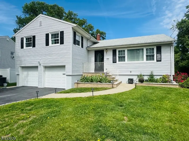 727 Winchester Ave, Union, NJ 07083 - #2