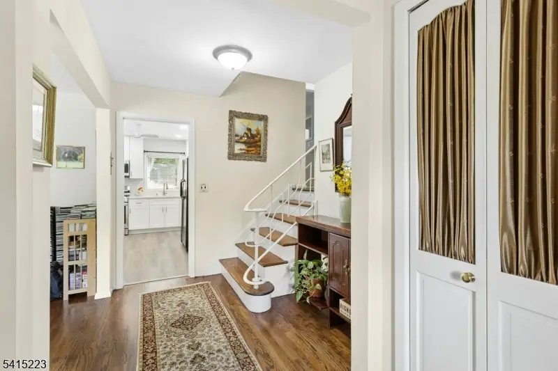 33 Carol Rd, Westfield, NJ 07090 - #3