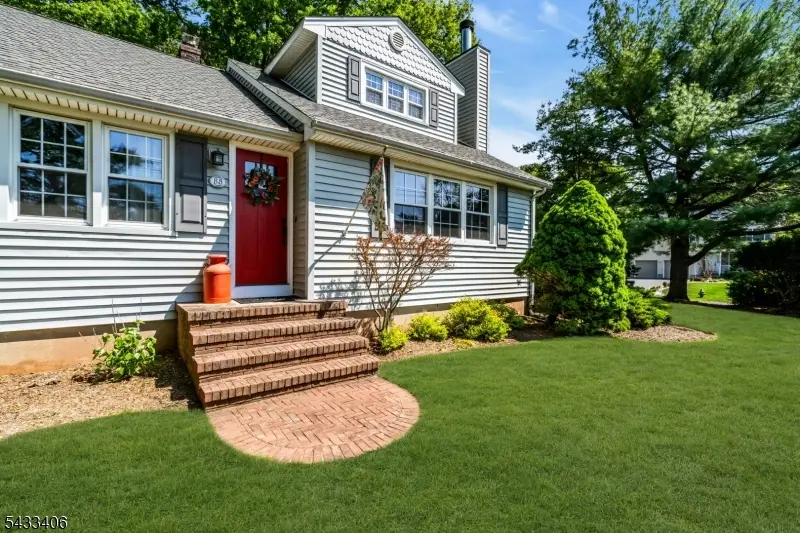 88 Woodlawn Ave, Bridgewater, NJ 08807 - #3