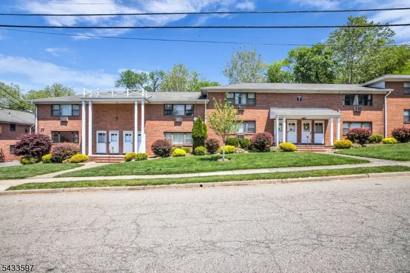 7 Colonial Drive #7L, Little Falls, NJ 07424 - #2