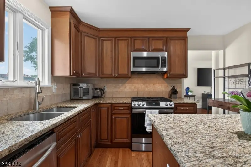 99 Clyde Ave, Hopelawn, NJ 08861 - #3