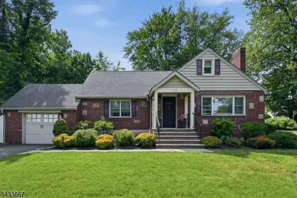 118 Wortendyke Ave, Emerson Boro, NJ 07630