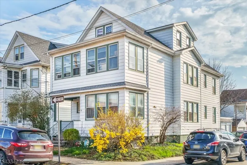 217 Lily St, Paterson, NJ 07522 - #2