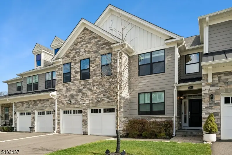 6 Concord Ct, Warren, NJ 07059 - #3