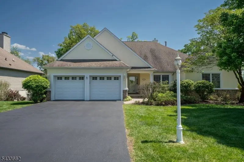 15 Bracken Hill Rd, Hardyston, NJ 07419 - #1
