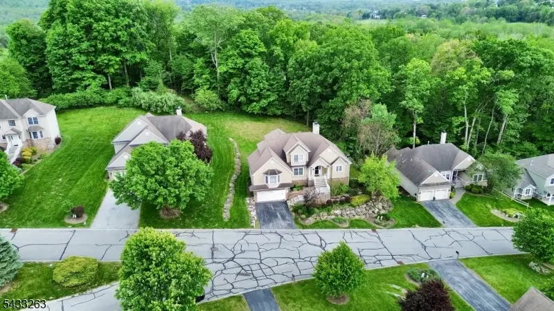 25 Bracken Hill Rd, Hardyston, NJ 07419 - #2