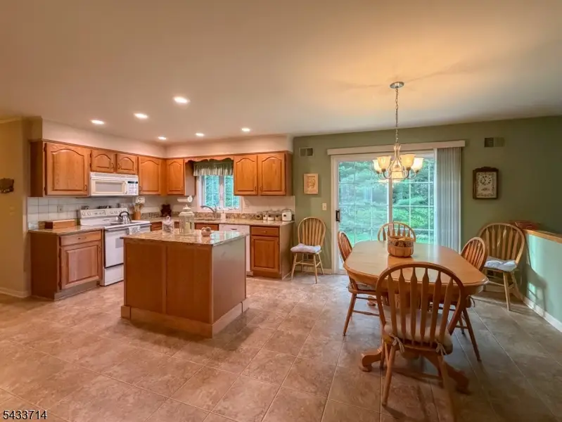 29 Lark Ln, Oak Ridge, NJ 07438 - #3