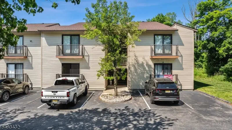 313 Spruce Hills Dr #313, Glen Gardner, NJ 08826 - #2