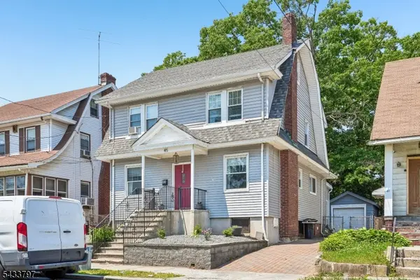 45 Bayview Ave, Newark City, NJ 07112
