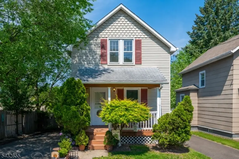 26 Cumberland Ave, Verona, NJ 07044 - #1