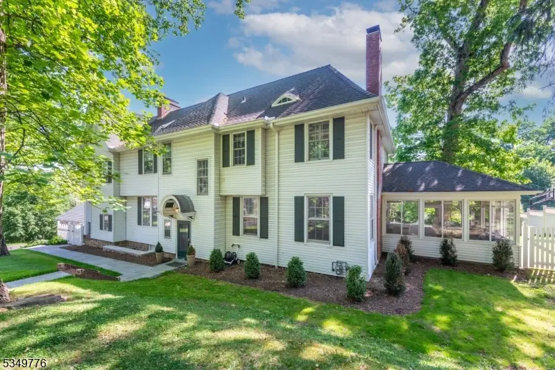 29 Stevens St, Bernardsville, NJ 07924 - #2