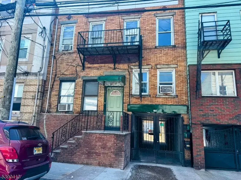 203 Oliver St, Newark, NJ 07105 - #1