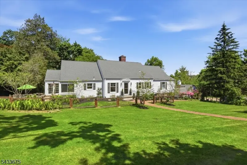 54 Blackberry Ln, Morris, NJ 07960 - #1