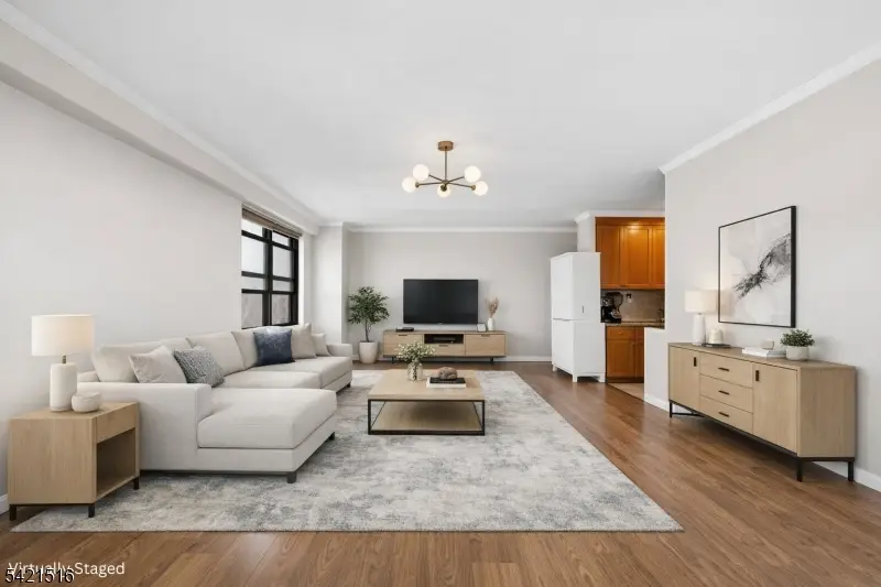 285 Aycrigg Ave #11G, Passaic, NJ 07055 - #1