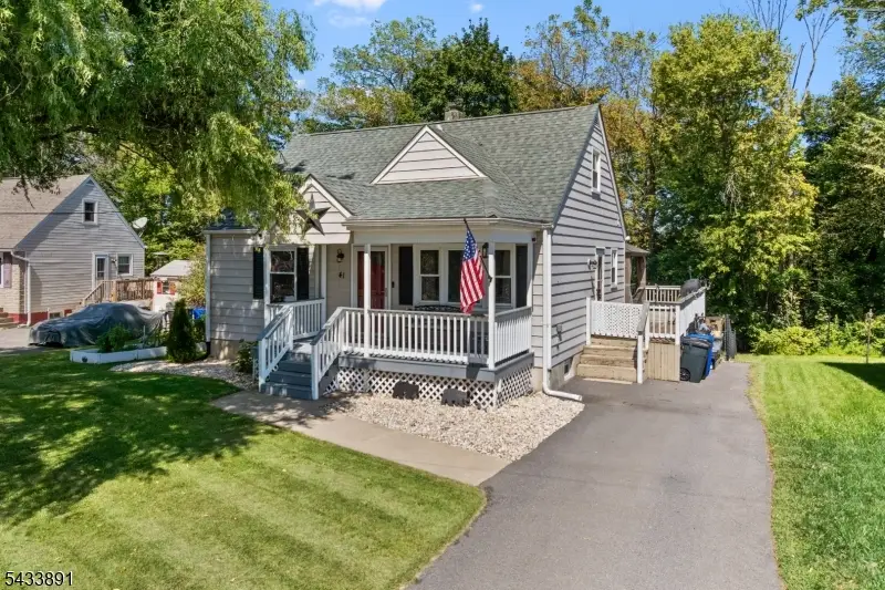 41 N Riverview Rd, Phillipsburg, NJ 08865 - #2