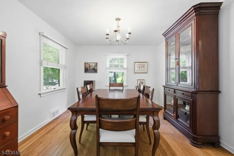 156 N Hillside Ave, Chatham, NJ 07928 - #3