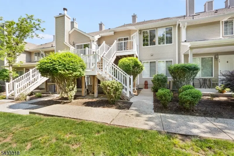 77 Encampment Drive, The Hills, NJ 07921 - #1