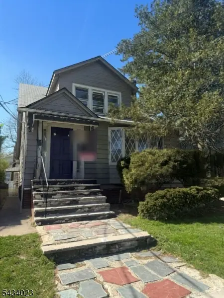 12 Hillcrest Rd, Maplewood Twp., NJ 07040