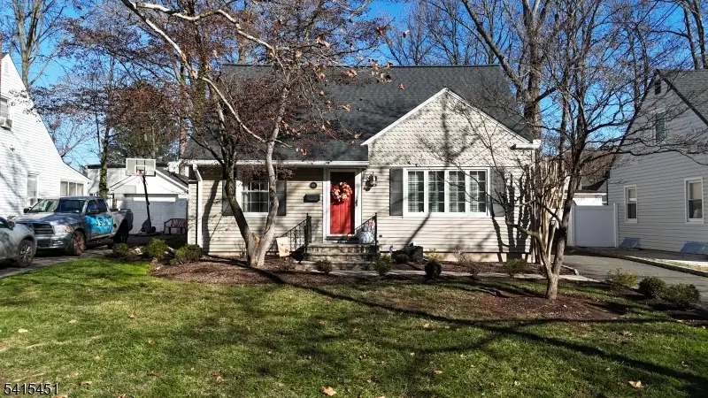 837 Coolidge St, Plainfield, NJ 07062 - #2