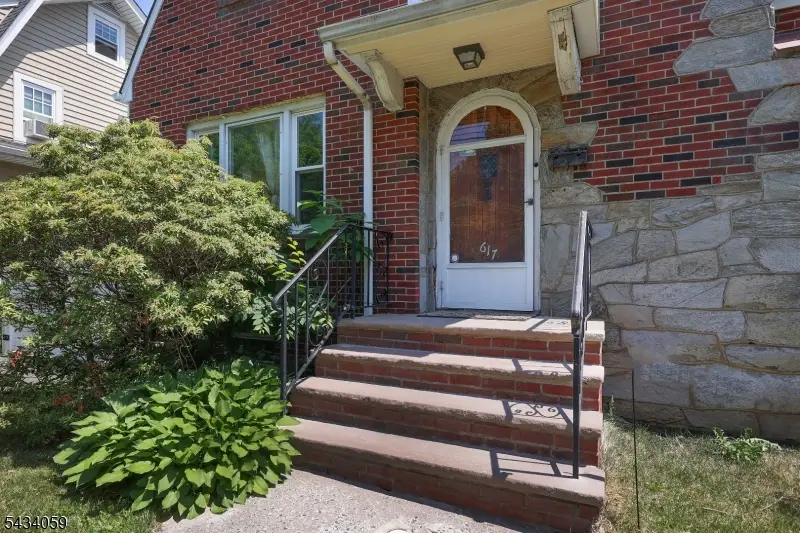 617 Bryant St, Rahway, NJ 07065 - #2