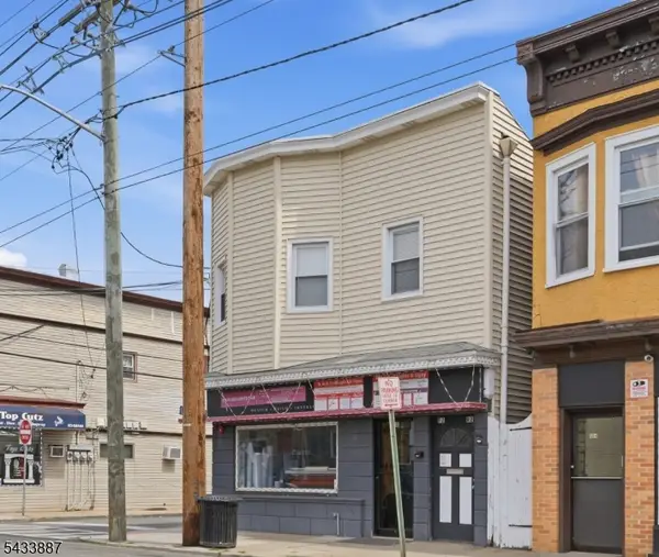 598 Van Houten Ave, Clifton City, NJ 07013