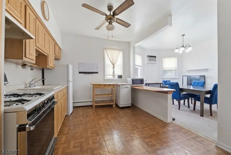 598 Van Houten Ave, Clifton, NJ 07013 - #2