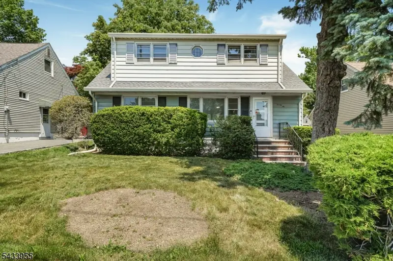 26 Briar Ln, Nutley, NJ 07110 - #1