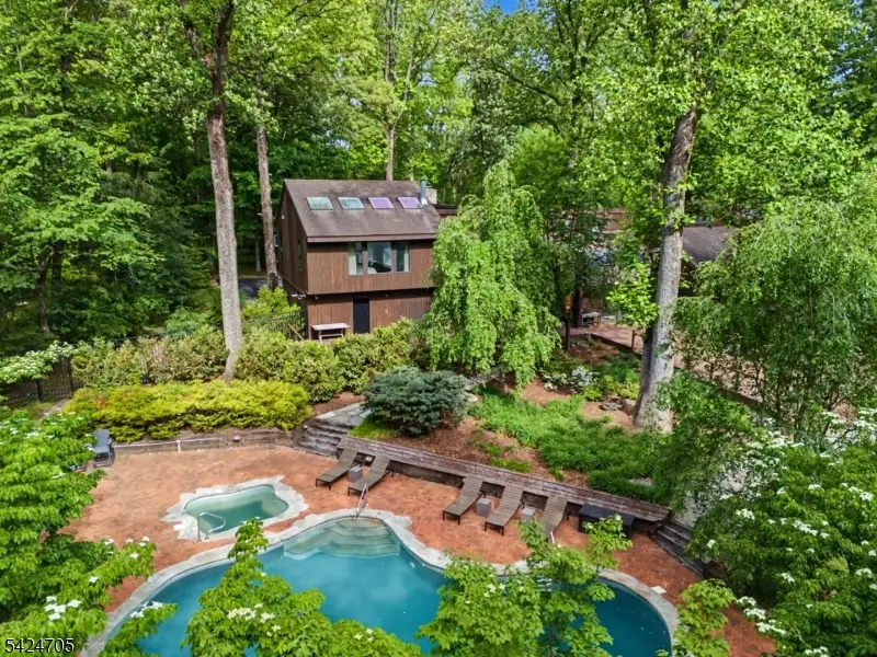 85 Crest Dr, Bernardsville, NJ 07924 - #3