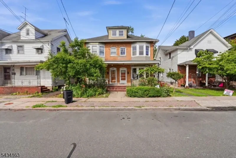 55 Thompson St, Raritan, NJ 08869 - #2